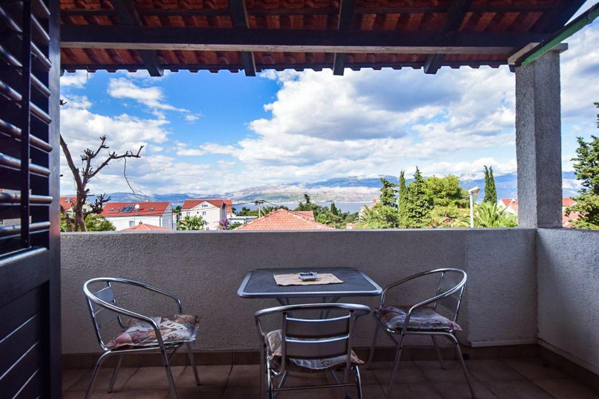 Apartments Derado Супетар Экстерьер фото