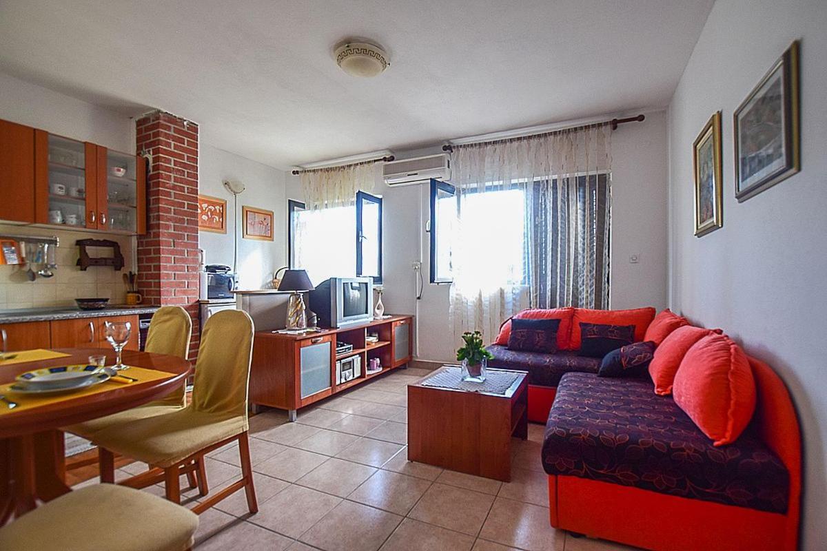 Apartments Derado Супетар Экстерьер фото